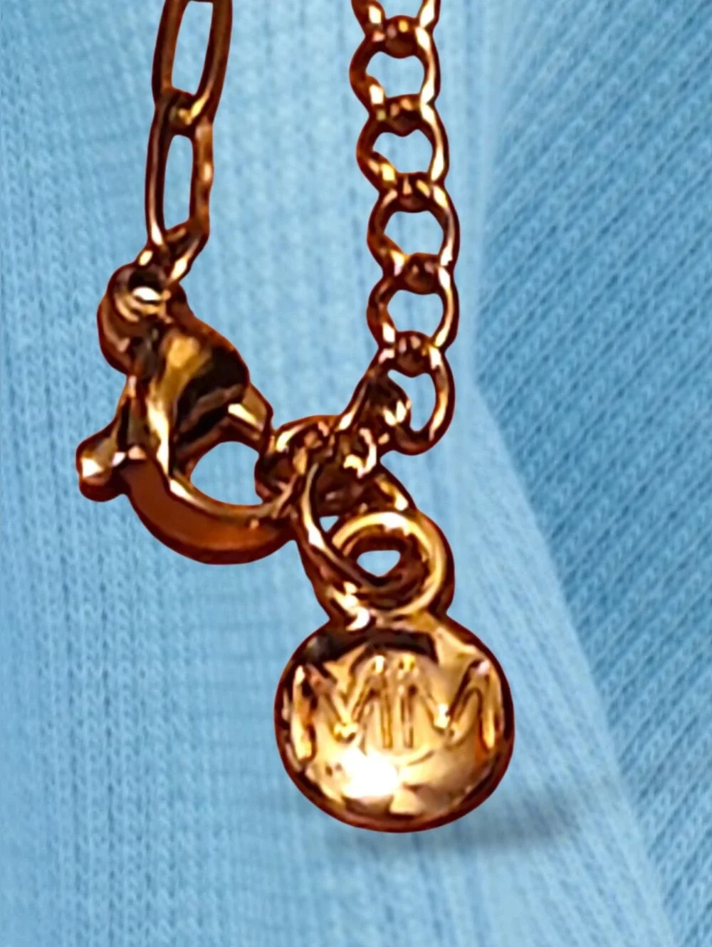 Mayamar Crystal Beaded Fish Charm Nexklace